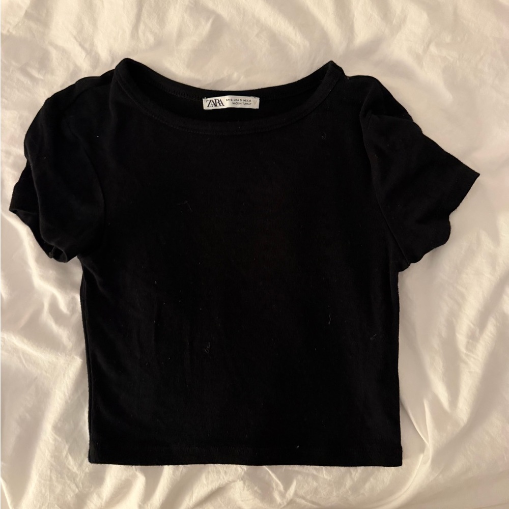 Small black zara cropped tee